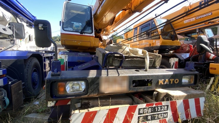  유압크레인 카토 KR25HV-7 25톤 2012년식 1억4000만원 판매합니다.
