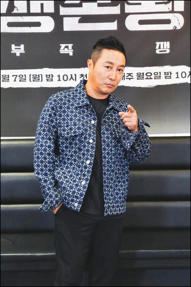 <b>김병만</b>, <b>재혼</b> 앞두고 두 아이 <b>고백</b> '혼외자' vs '파탄 후 출산... 