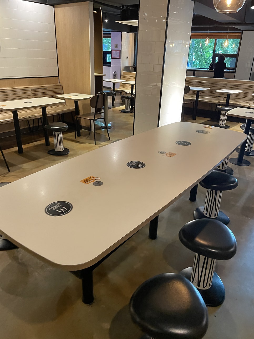 맥도날드 홍제역점 사진 3