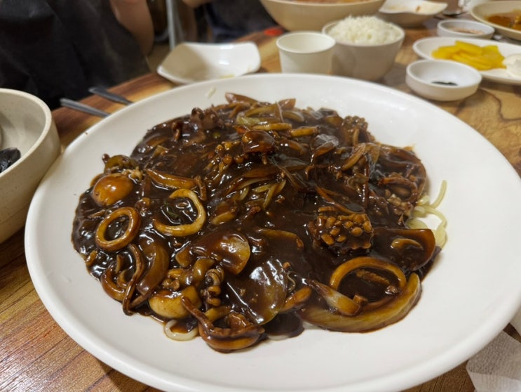  가평 짜짜루 오픈런해야 먹을 수 있는 중국집 해장 짬뽕
