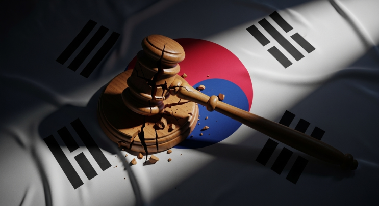 <b>윤미향 광복절</b> 특사 논란... 유죄에도 <b>사면</b>? 법치와 국민 통합... 