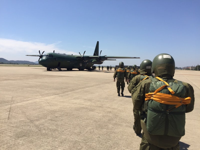 C-130 항공기에 대해 알아보자