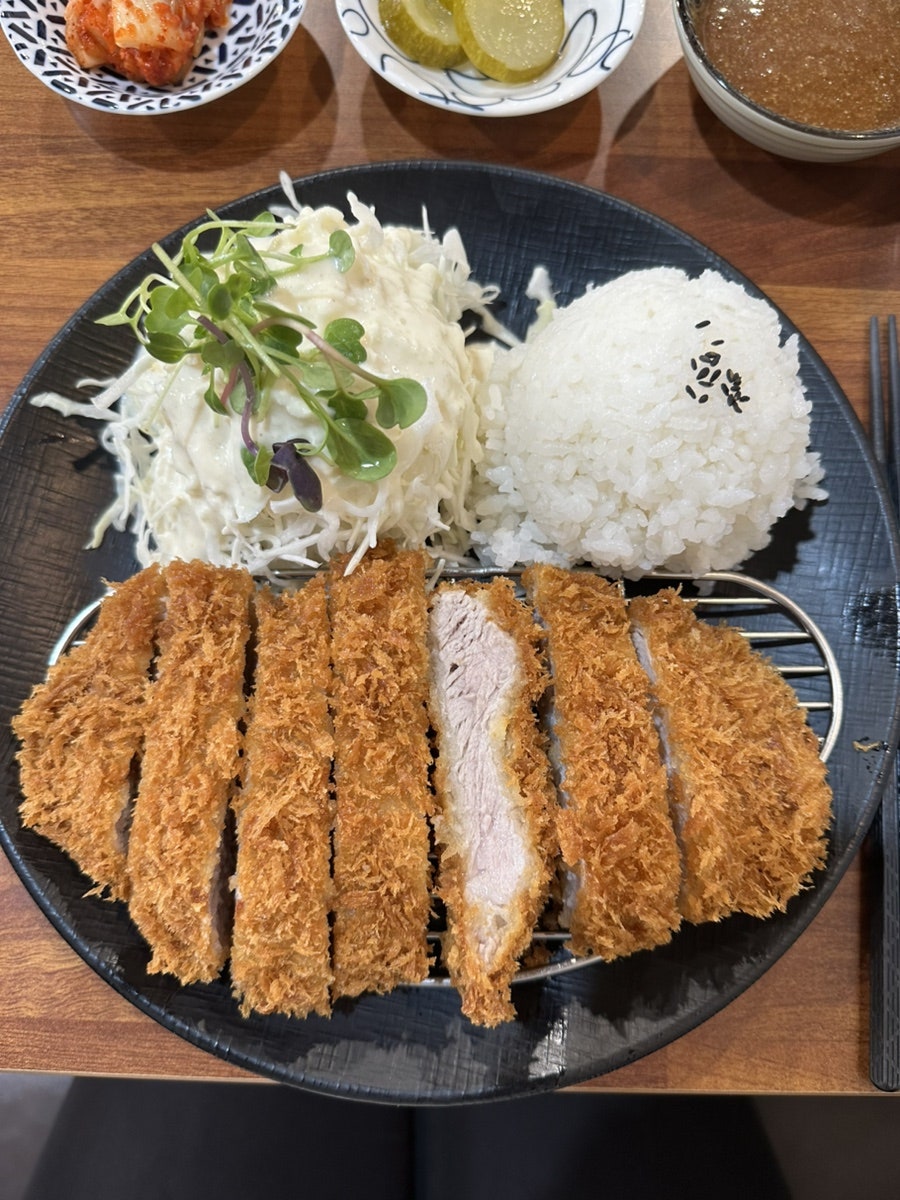 예스돈카츠&돈부리 사진 2