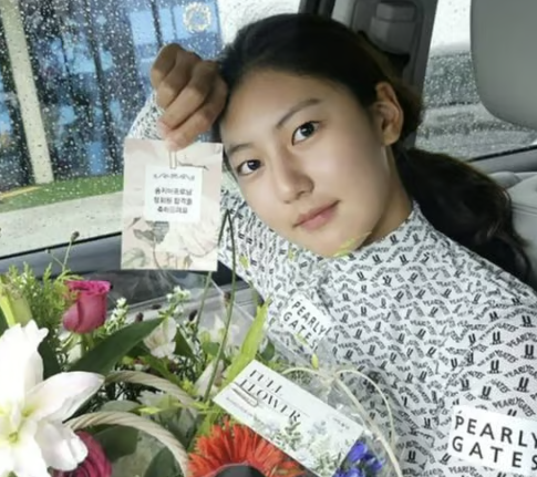  <b>송종국</b> 딸 <b>송지아</b>, KLPGA <b>정회원</b> 자격 취득