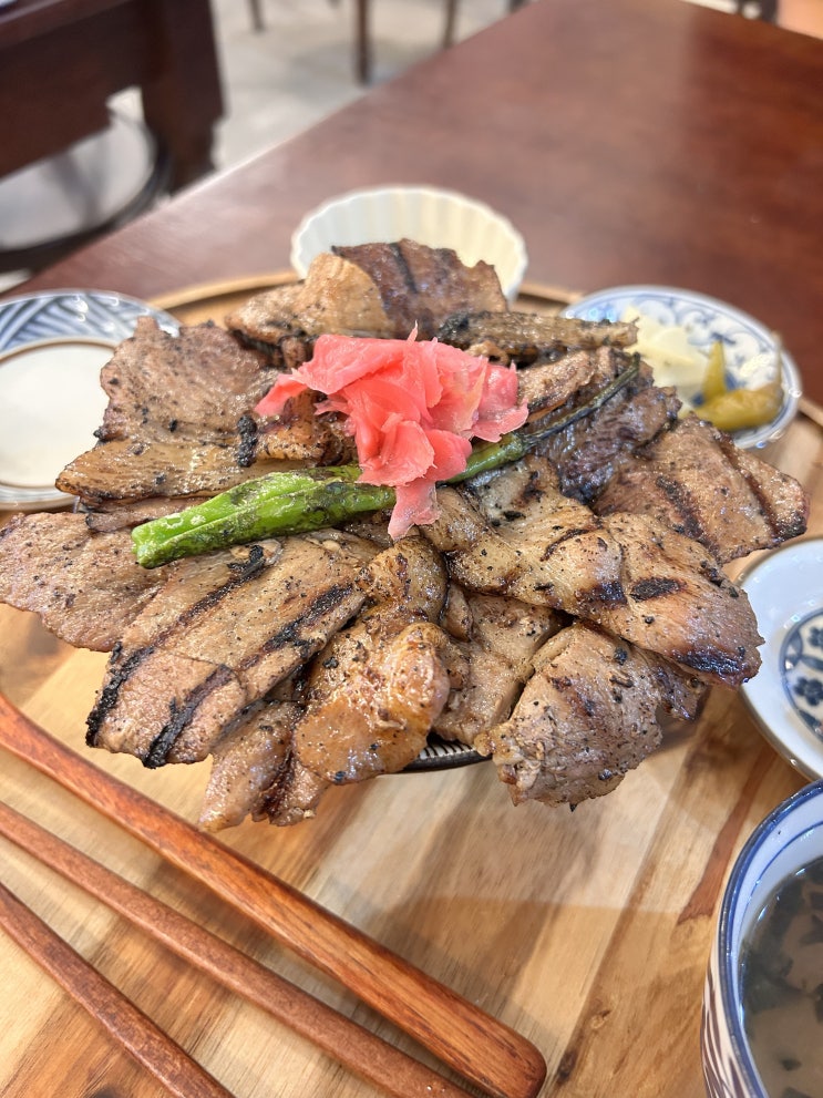  대전 둔산동 덮밥 맛집 ‘몽상’ – 직장인 점심부터 대전여행 코스까지 추천! / 몽상 대전둔산점