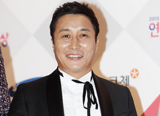 <b>김병만 파양 승소</b>…"너무 무서운 모녀"에 걸렸다, 사망보험... 