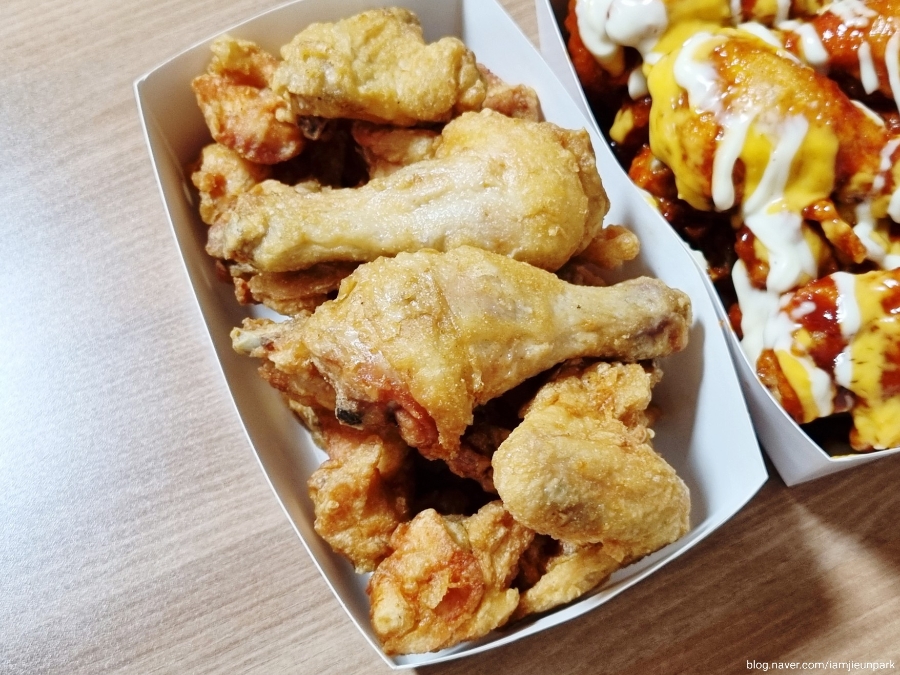 호식이두마리치킨 노은점 사진 2