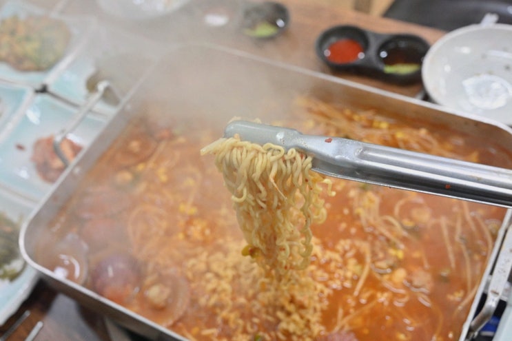  [통영나폴리해물탕] 신선한 해산물과 푸짐한 양, 통영현지인맛집
