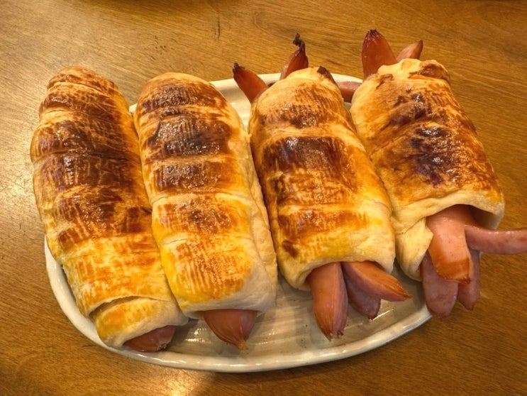  집안 곳곳, 빵굽는 내음 가득 :)