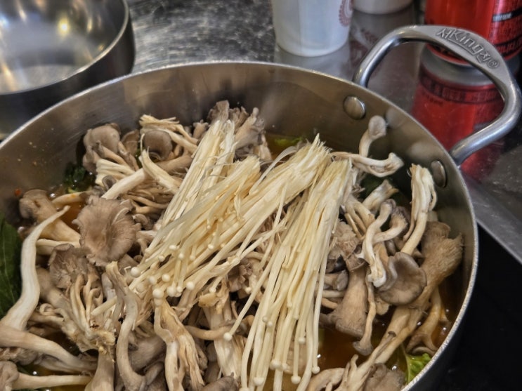 [서울숲 맛집] 최가네 샤브버섯 칼국수, 3대째 내려오고 있는 비법 육수가 있는 성수 샤브샤브 맛집 (성수 한식, 뚝섬역 샤브샤브, 서울숲 노포)