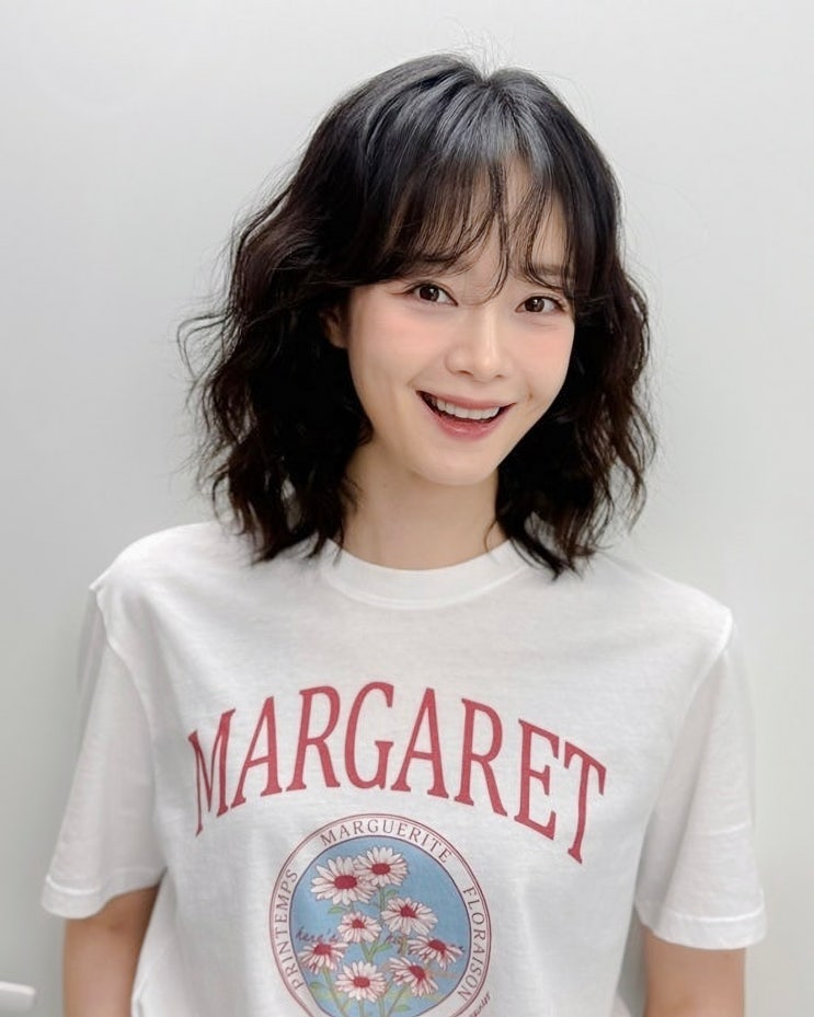  전소민 중단발 히피펌 변신, 청순에서 과즙미로 180도 변화