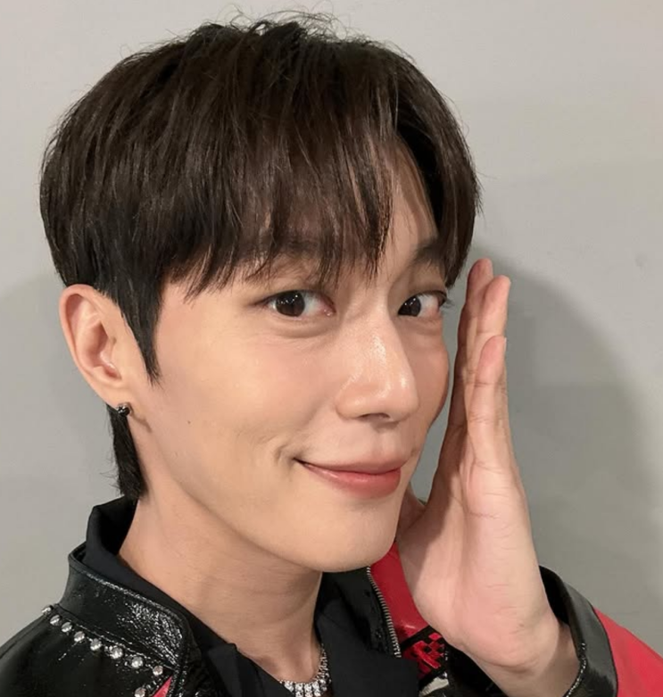 <b>윤두준</b> 나이, 프로필, 키, 군대... 경력, <b>냥육권 전쟁</b>, 사주팔자