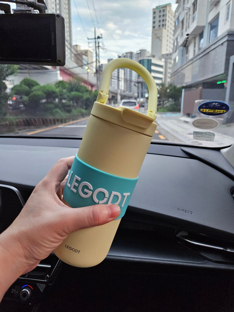 손잡이 있어 휴대하기 좋은 레고트 루프 텀블러 멀티 600ml LEGODT 텀블러