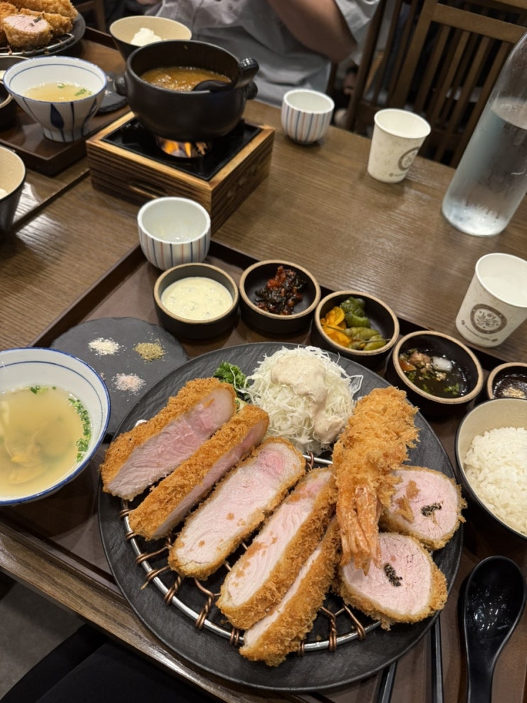  [카츠아지 여의도점] 여의도 일식 돈까스 맛집 더현대 근처 브라이튼 돈까스