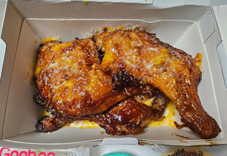 굽네치킨 소촌우산점 사진 3