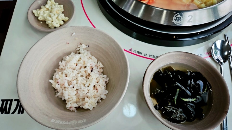 킹콩부대찌개 아산온천점 사진 3