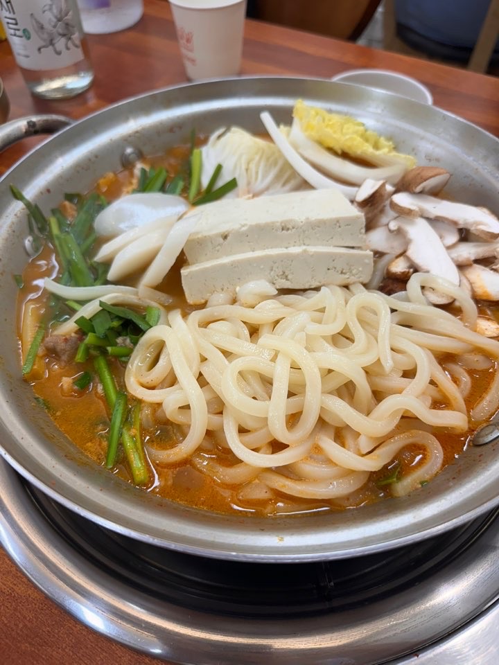  [제기동역] 경동시장 속 노포 맛집, 연예인 인증 맛집 추천 <권영수대가전골>