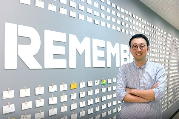 국민 명함앱 리멤버, 5000억에 팔린 비결은? 스타트업 성공 사례