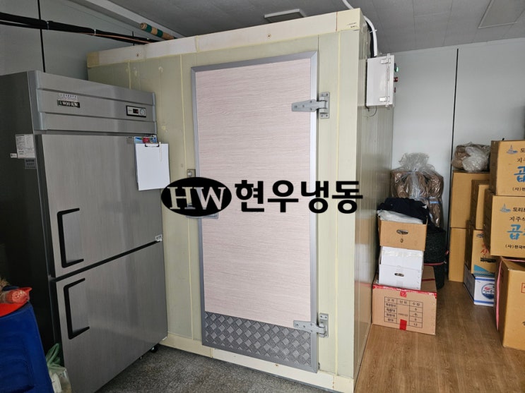  울산저온창고제작설치중고냉동창고 2마력 기계세트 제작설치작업-경주외동입실
