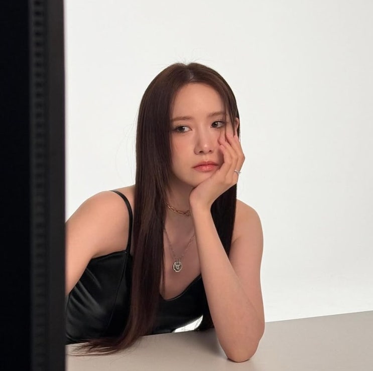  앞머리 없는 긴생머리, 윤아 헤어스타일 따라하기