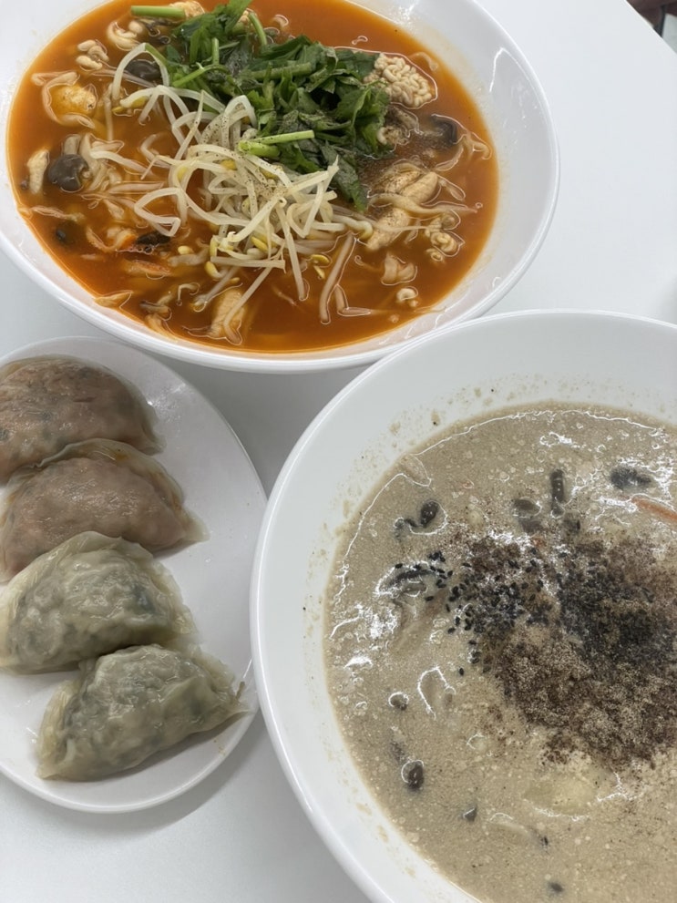  인계동맛집 언니만두 가성비 칼국수 들깨 수제비 꽁보리밥 무료