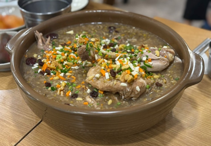  [강서구] 발산역 부모님 모시고 가기 좋은 한방녹두백숙과 밑만찬 맛집 ‘토담집’