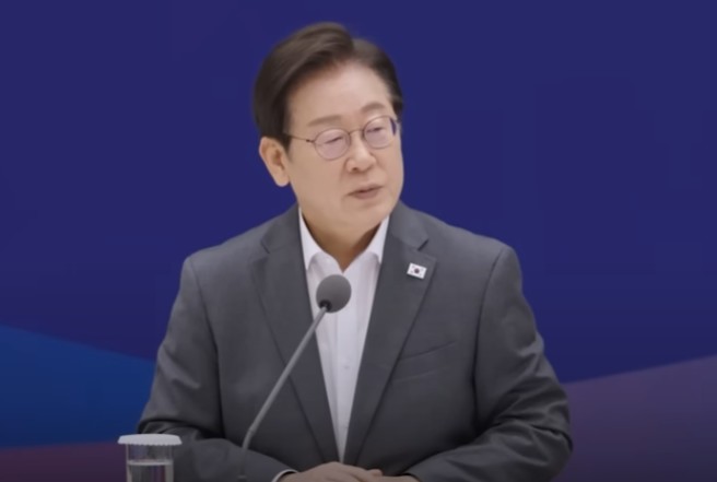 이춘석 차명거래·<b>조국</b>·윤미향 <b>사면</b> 논란에…이재명... 