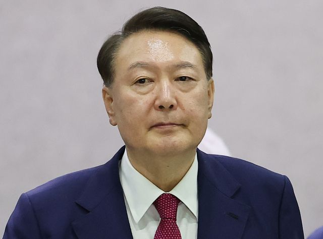  윤석열 4번 연속 재판 불출석?…재판부, 강제구인 검토할까