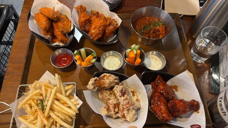  [이태원/치킨] 네키드윙즈_외국에서 먹던 윙 맛 그대로! 스모크 하우스, 클래식 버팔로 강추