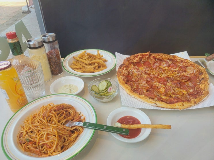  피자와 함께하는 정성 가득한 수지성복동맛집, 깐부피자 성복점