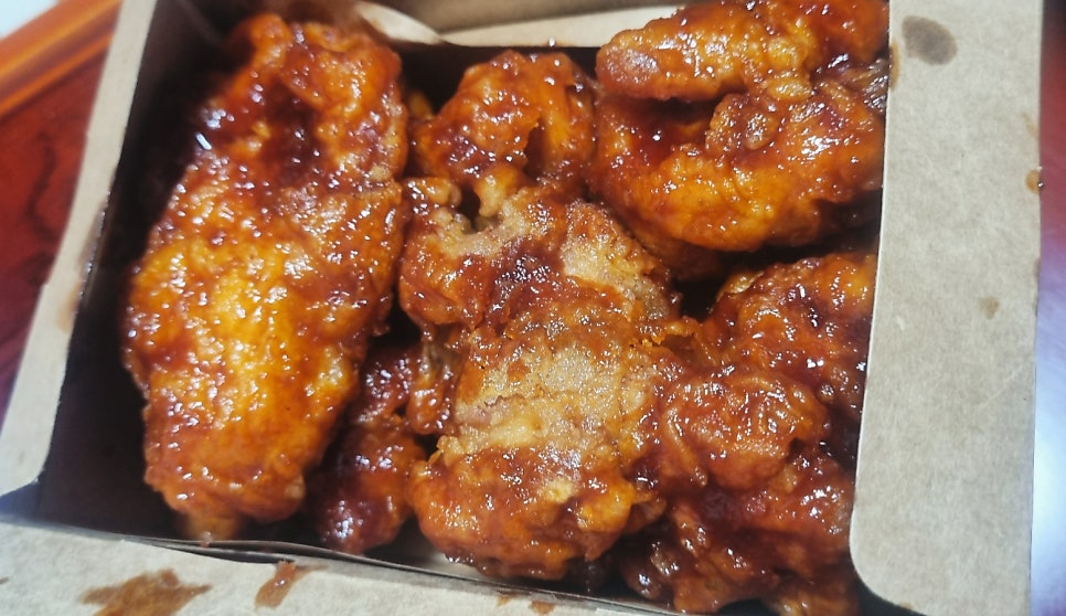 교촌치킨 한남대점 사진 5
