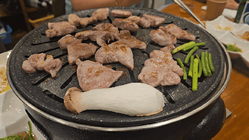  가야고기집 쫄깃한 목살이 맛있는 꼬목살가야개금점
