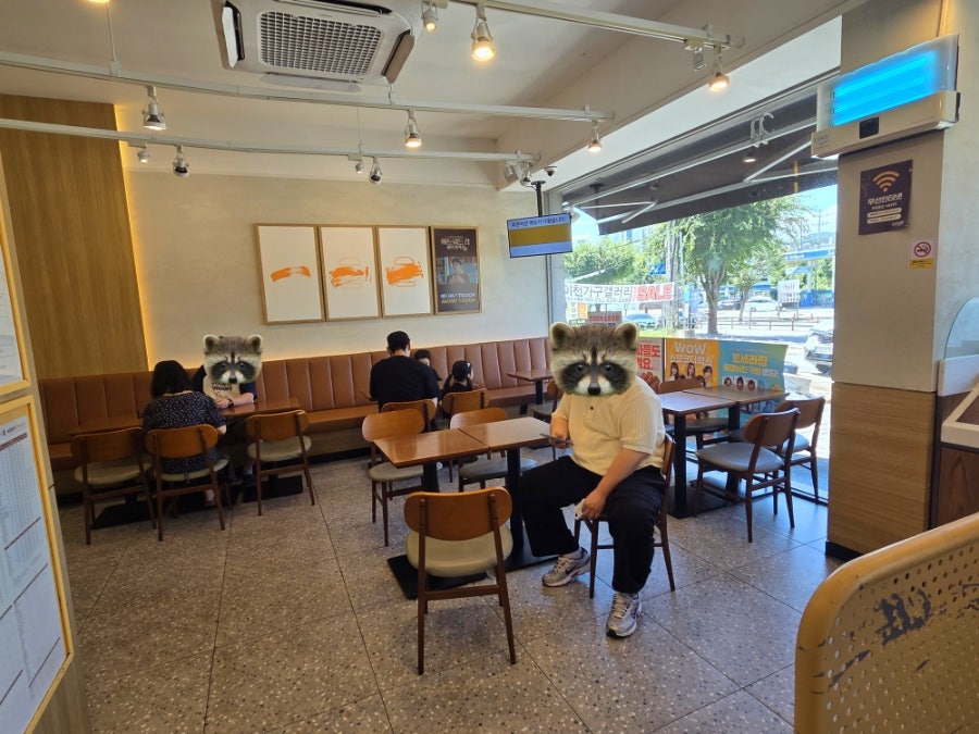 맘스터치 이천증포점 사진 4