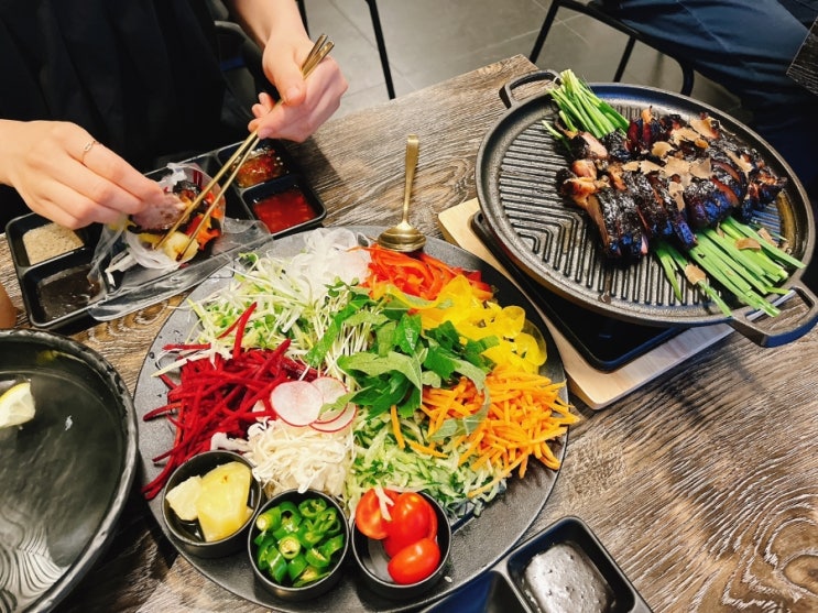  온천천맛집 앙탄 동래온천천점 훈제오리월남쌈 코스즐기기
