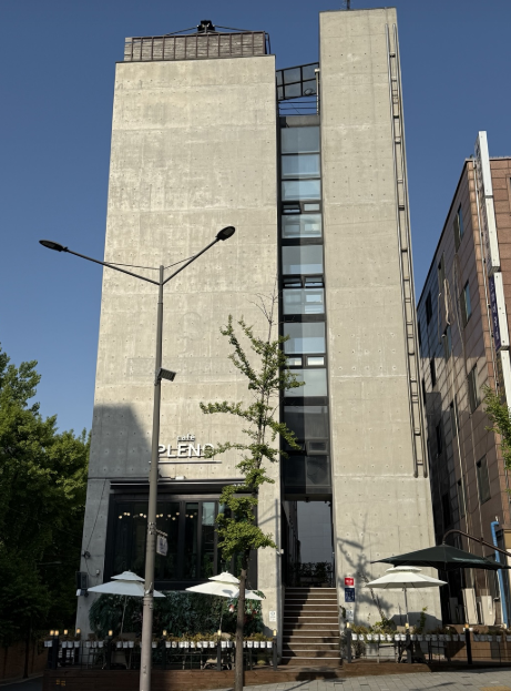 [강남구청역 청담 카페 쁠레노 : 배우 장근석님의 카페 ]