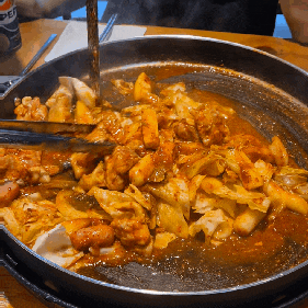  동탄 신리천 산책 후 닭갈비가 먹고 싶을 땐 오투닭갈비 동탄대로점