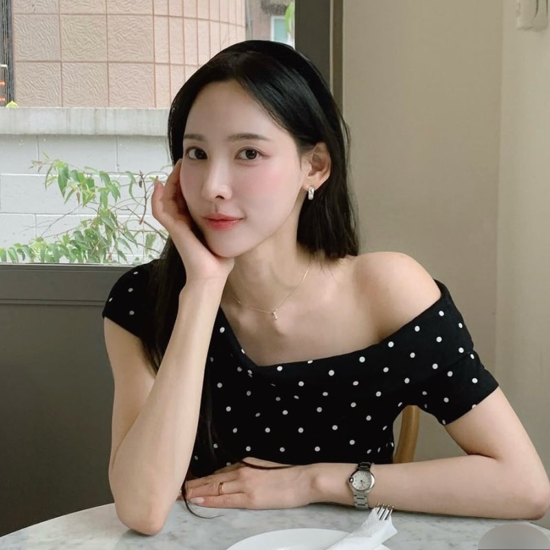 이나연 땡땡이 원피스 여친룩 코디, 가격은?