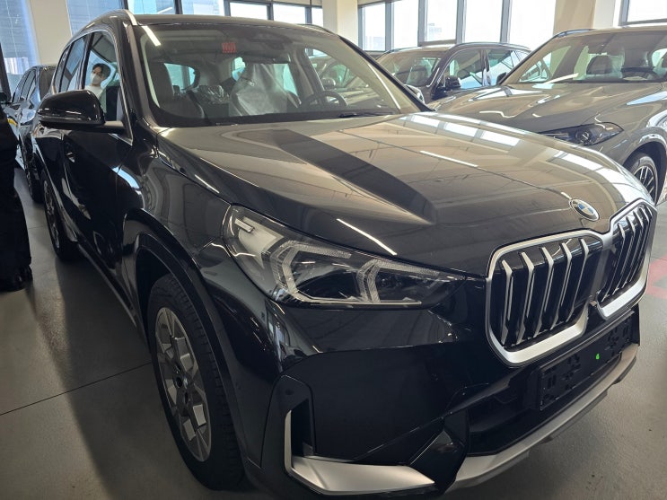  도이치 모터스 성수 전시장에서 2025 BMW X1 신차 검수하고 왔습니다.