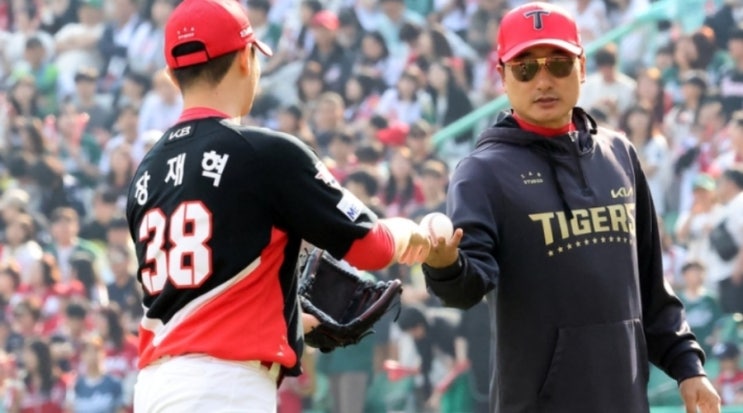 기아 타이거즈 집나간 타격과 불펜 <b>코칭스태프 개편</b>으로 위기... 