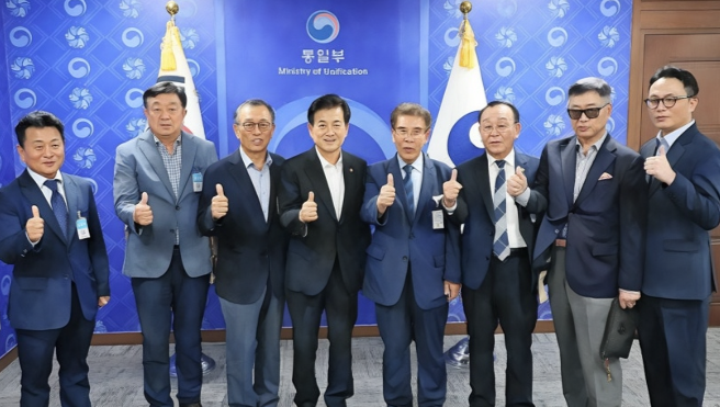 <b>정동영 장관</b>의 남북관계 회복을 위한 새로운 물꼬