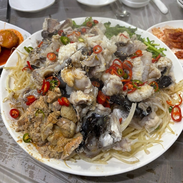  부산 문현동 아구수육 웨이팅 맛집 “가원밥상”