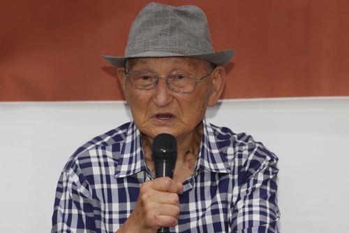 95세 <b>비전향장기수 안학섭</b>, 일방적으로 북한 간다며 정부에... 