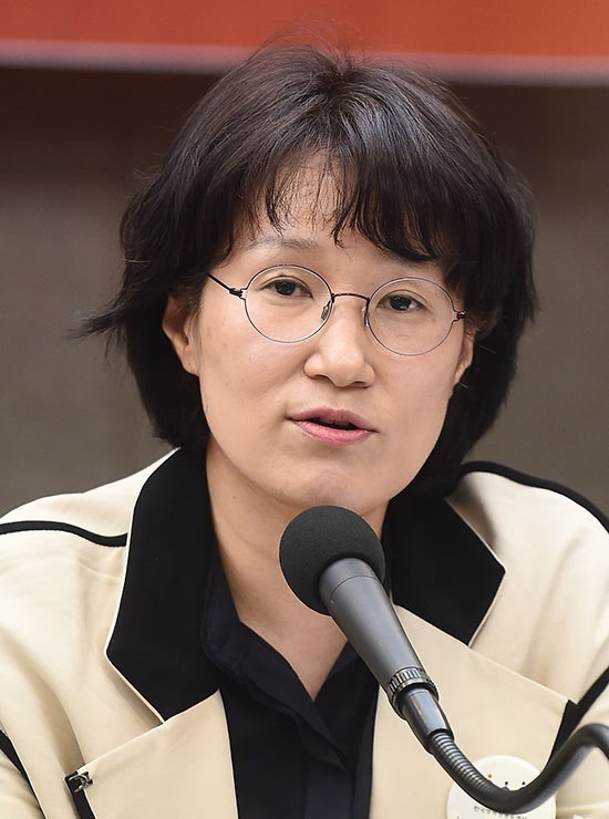 여가부 <b>장관</b> 후보 지명된 <b>원민경</b> 변호사는 누구인가?…30년... 