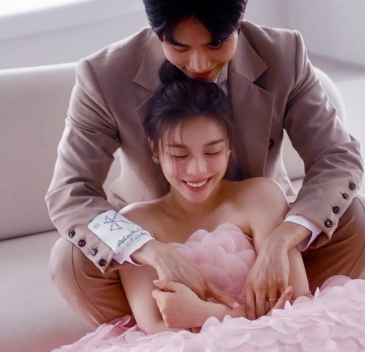 <b>에일리</b> 신랑 누구 프로필?! <b>최시훈</b> 결혼 전 <b>동거</b> 이유 뭐길래... 