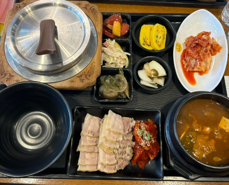 대구 북구 사수동 원할머니보쌈