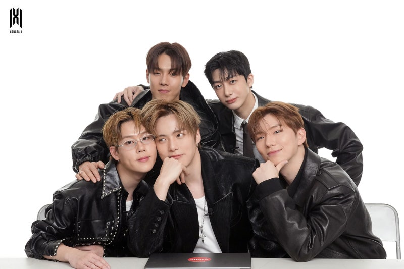 몬스타엑스 Allure Korea 7월호 촬영 현장 비하인드