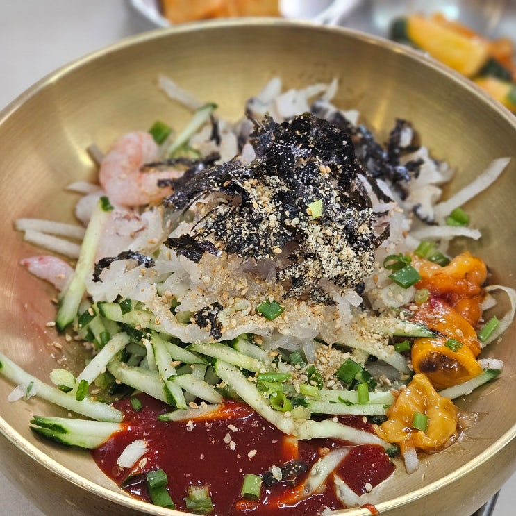  포항 영일대 해수욕장 오징어 물회 맛집 퐝물회 시그니처 물회 오징어튀김 후기