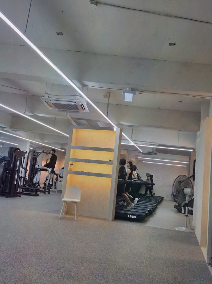  [헬스장리뷰] 데일리피트니스 PT 성수점에서 즐기는 쾌적한 운동 경험, 성수동 헬스장