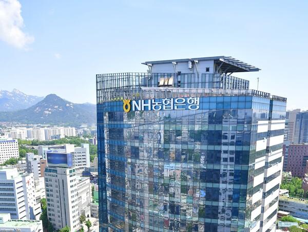 <b>은행 브랜드 평판</b> 8월 1위는 <b>NH농협은행</b>