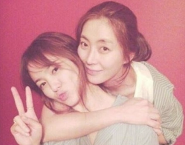  송혜교, 송윤아에게 받은 커피차 선물에 감동
